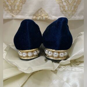 Isaac Mizrahi Designer Blue Velvet & Pearl Ballet Flats